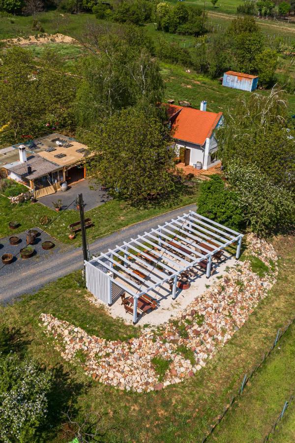 Tagyon Birtok Mandula Apartmanhaz Exteriör bild